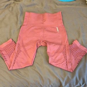 Gymshark vital seamless Crop length leggings with laser cutouts.